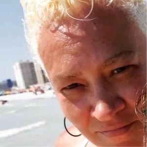 Meet your Posher, Rose